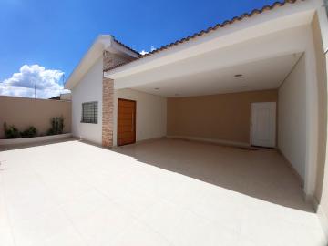 Casa 3 Dormitórios, 1 Suíte, 4 Banheiros, Jardim Guarujá, Marília