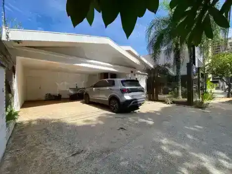 Casa com 2 Banheiros e 4 Vagas no Senador Salgado Filho, Marília
