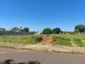 Área de 7374 m² no Residencial Vale Verde, Marília