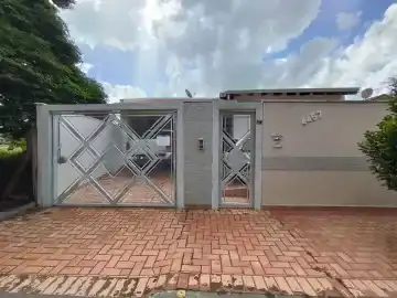 Casa 3 Dormitórios, 1 Suíte, 4 Vagas no Residencial Vale Verde, Marília