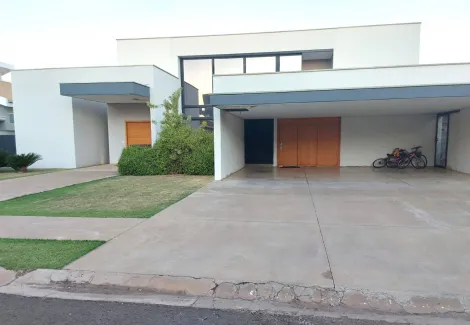 Casa em Condomínio com 5 Suítes e 8 Banheiros no Residencial Vale Verde, Marília