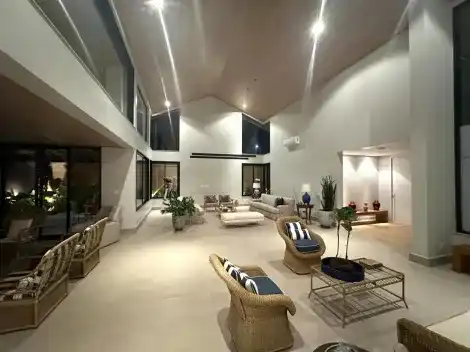 Casa em Condomínio com 4 Suítes no Parque Das Esmeraldas, Marília