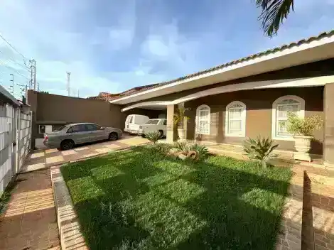 Casa com 3 Dormitórios e 4 Vagas no Residencial Vale Verde, Marília