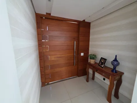 Casa em Condomínio com 3 Suítes no Residencial Vale Verde, Marília
